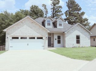 205 Windcrest Cir, Hot Springs, AR 71913