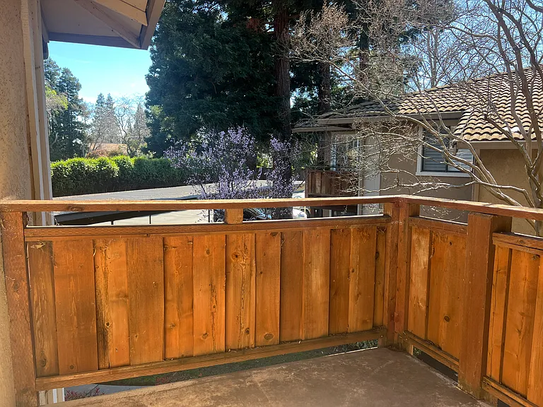 622 Arcadia Dr — Photo 16