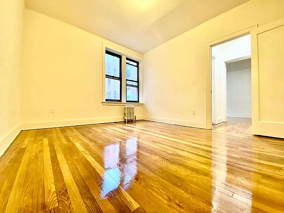 5th image of 144-44 Sanford Ave #5D