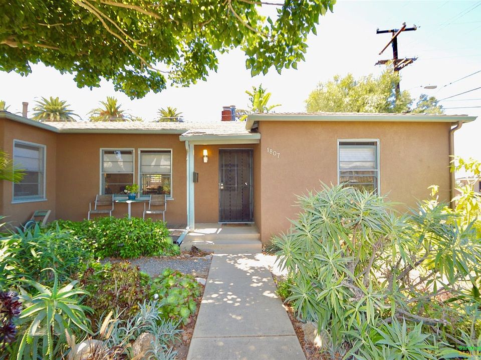 1st image of 1807-9 Carmelina Dr