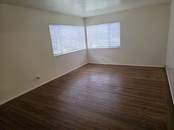 3rd image of 505 Franklin St APT 1