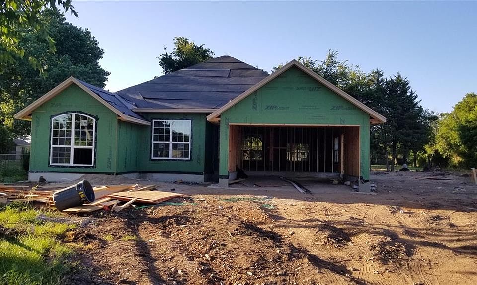 2nd image of 5917 NW 56th St