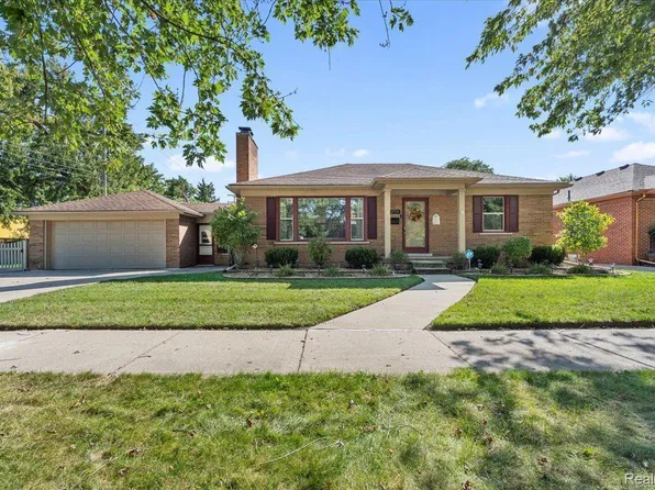 12751 Veronica St, Southgate, MI 48195