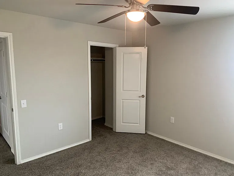 5606 Willow Breeze — Photo 34