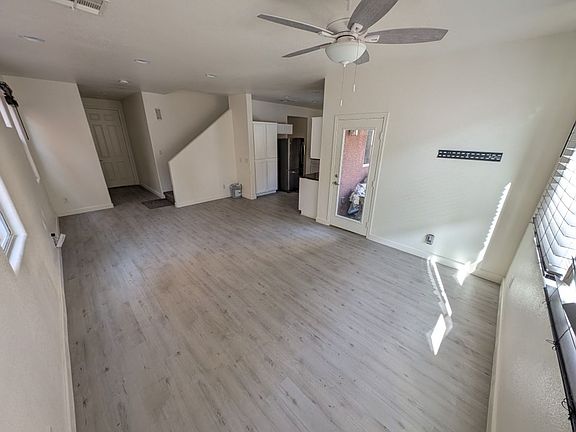 3rd image of 7593 Perla Del Mar Ave
