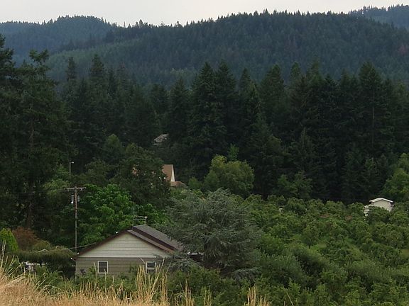 4th image of 2820 Swyers Dr