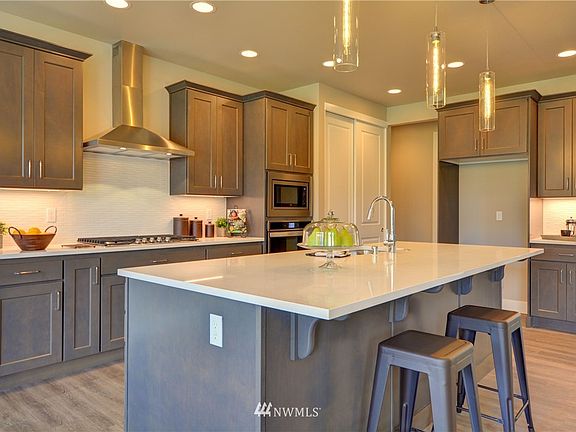 3rd image of 6624 123rd Avenue #4