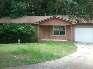 6213 Sabine Dr, Fayetteville, NC 28303
