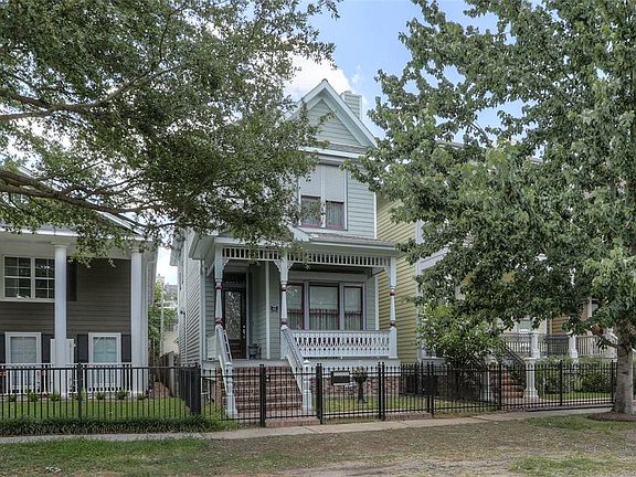 Wrought iron gated front yard is great if you have that four legged family member. In case of a storm close the Hurricane Shutters on all the windows and doors. A wonderful safety feature for storms or if you are out of town for awhile.