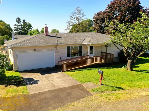 781 Tualatin St, Saint Helens, OR 97051