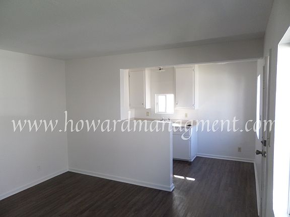 3rd image of 11225 Klingerman St #3