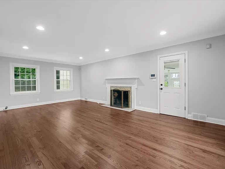 17 Pinewood Rd — Photo 10