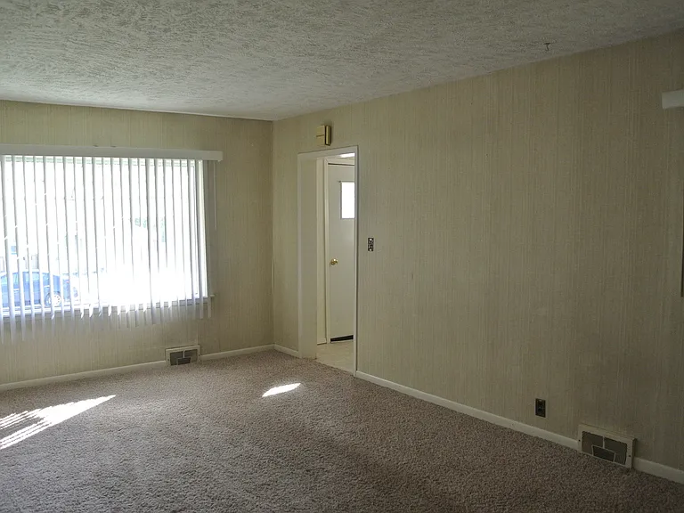 812 Park St SE — Photo 5