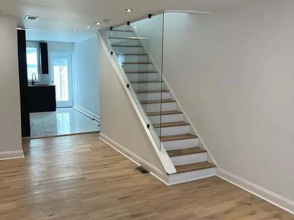 406 Sloan St, Philadelphia, PA 19104