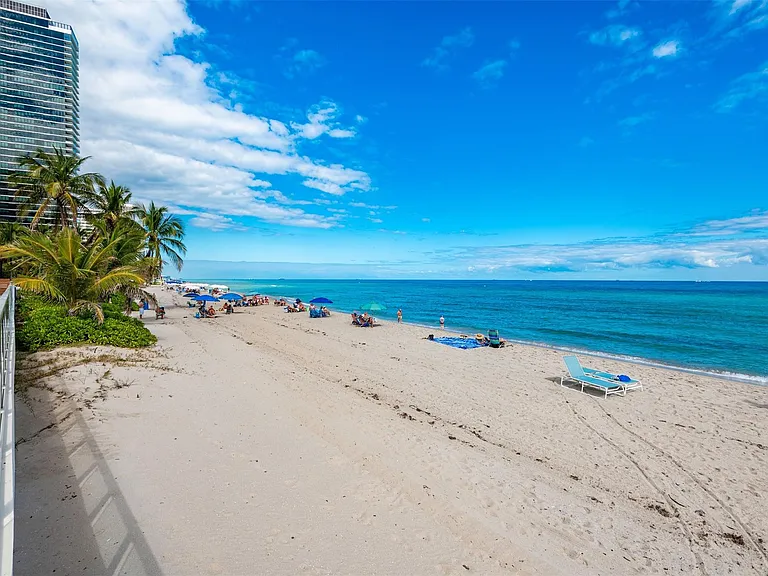 3140 S Ocean Dr #509 — Photo 31