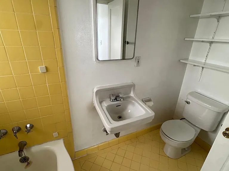 1938 E 28th St #42 — Photo 14