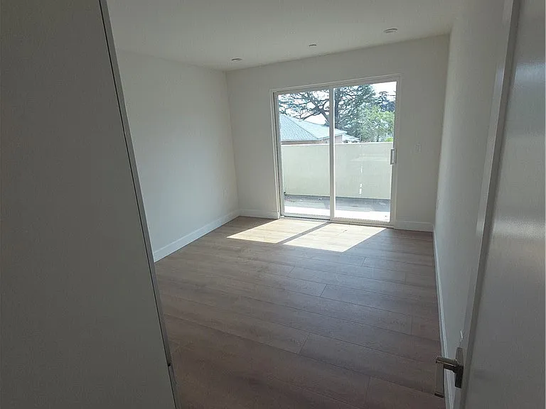 2515 B Foothill — Photo 21