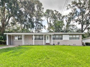 2042 Sweet Briar Ln, Jacksonville, FL 32217