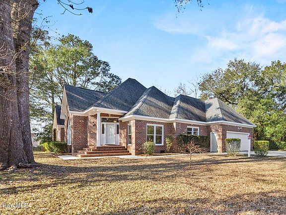5th image of 103 Francis Marion Drive