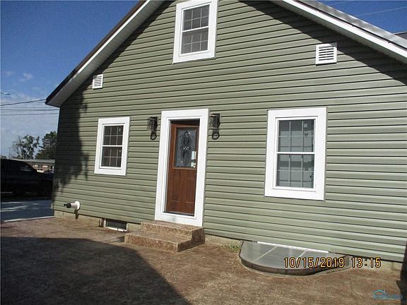 4th image of 457 N Oak St