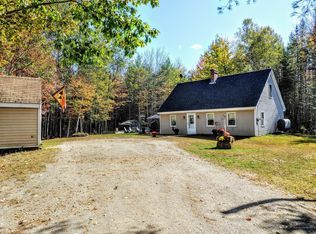39 Level Hill Rd, Palermo, ME 04354