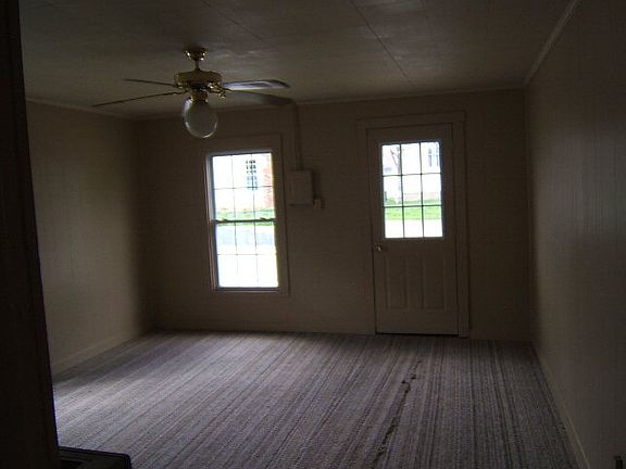 5th image of 2408 W 5th St