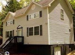 17 Mohican Rd, Lake Ariel, PA 18436