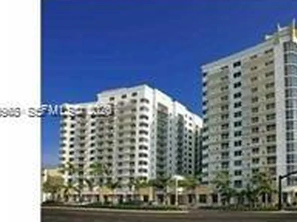 1830 Radius Dr, Hollywood, FL