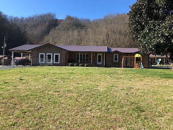 4th image of 14 Leatherwood Ln