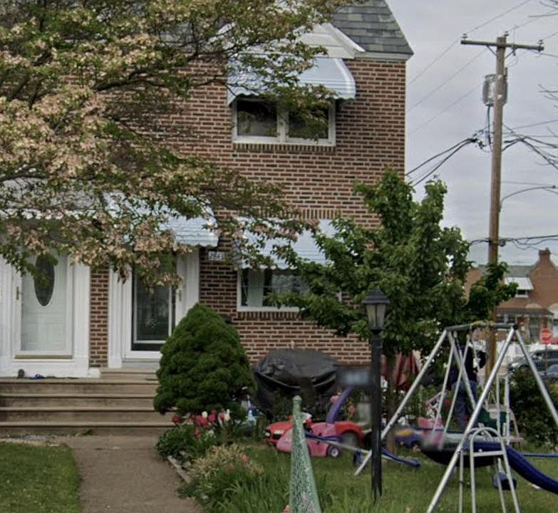1st image of 2843 Rawle St