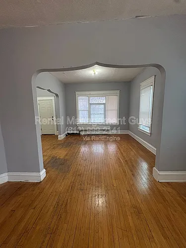 1015 Humboldt Ave N Photo 1