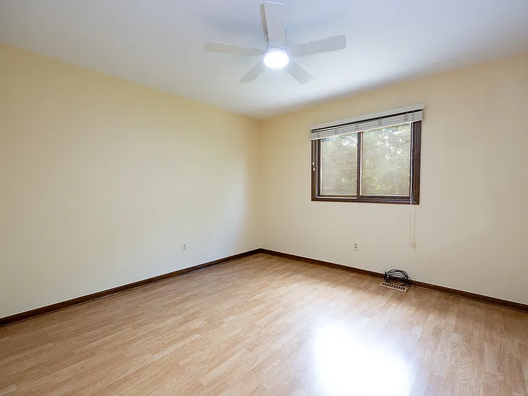 6275 Fairbrook Ct — Photo 15