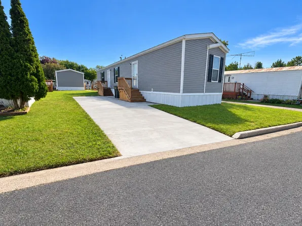 600 Oak Street Site #110, Waupaca, WI 54981