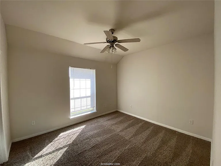 1001 Krenek Tap Rd #303 — Photo 5