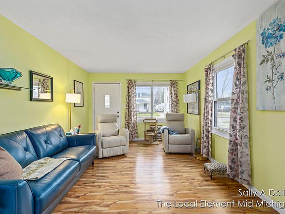 5th image of 2318 Dalton Ave SW