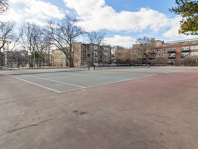 1127 W Farwell Ave #105 — Photo 16