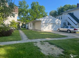 420 Smith St, Monroe, MI 48161