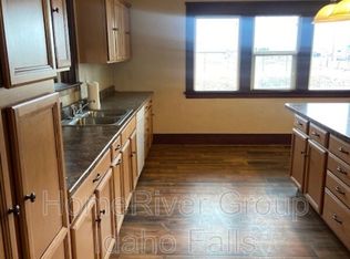 10672 N Yellowstone Hwy, Idaho Falls, ID 83401