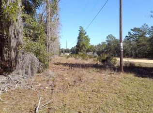 205 Hill Top Loop, Hawthorne, FL 32640