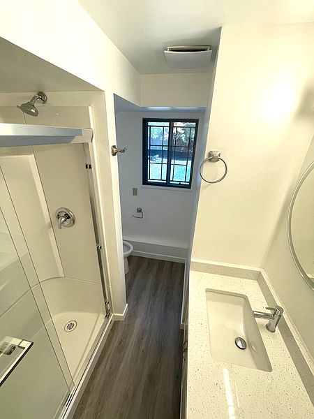 Richmond Apartment for rent - 2 Bedrooms — photo 9