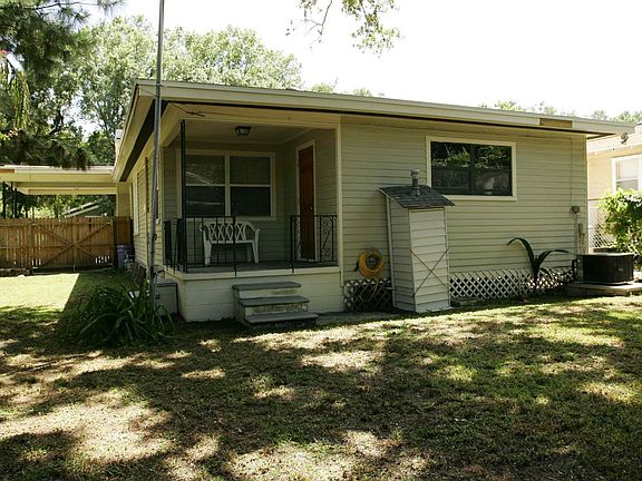 2nd image of 311 W Curtis St