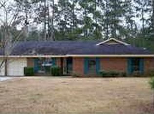 79 Charlies Rd, Richmond Hill, GA 31324