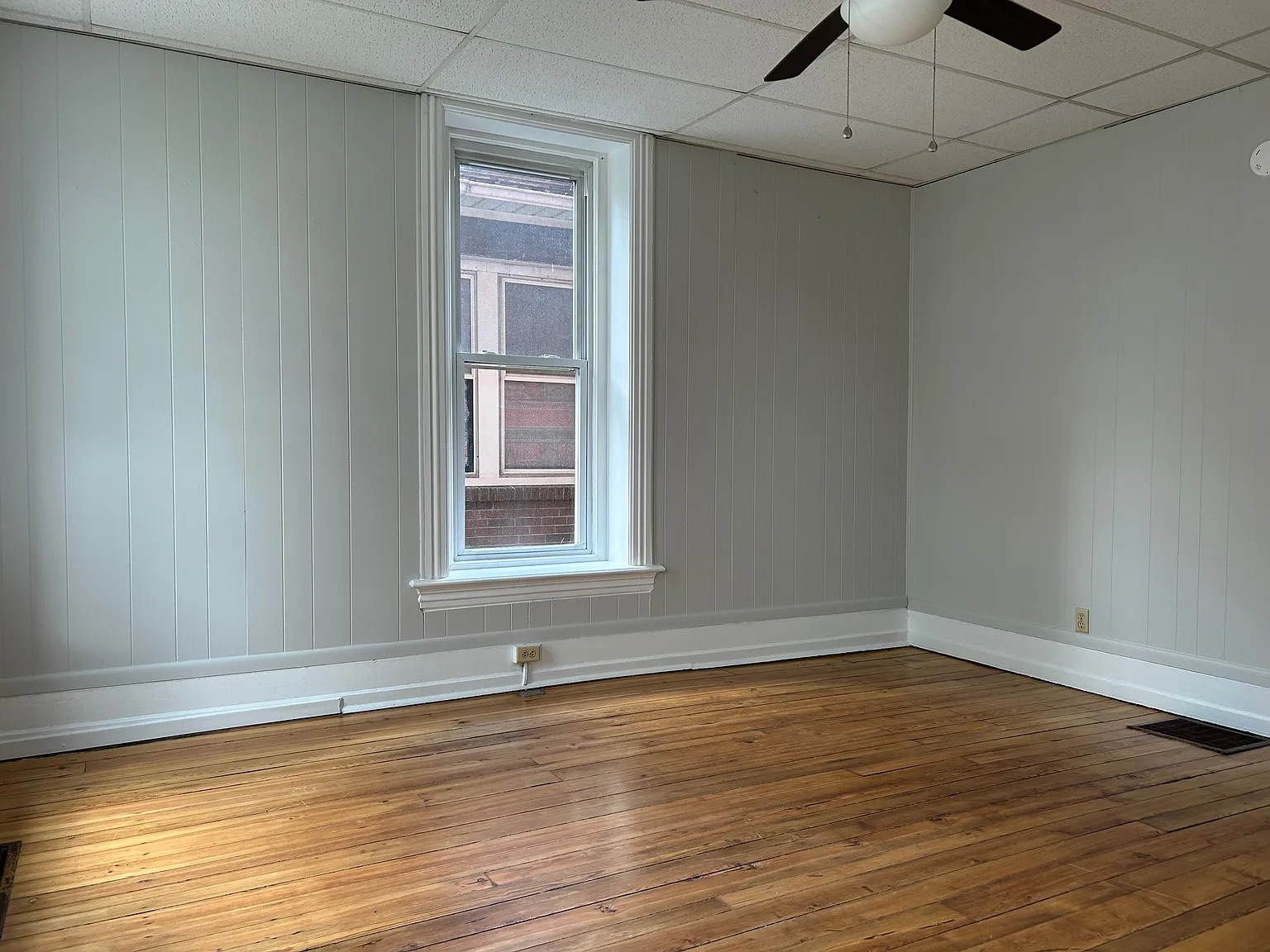 1 bed, 770 sqft, $850 — Photo 3