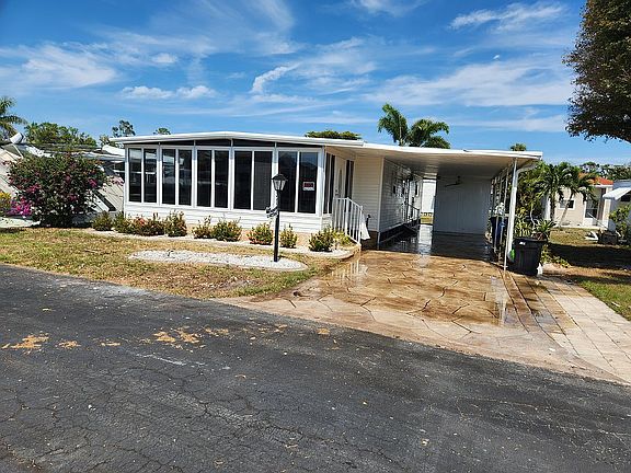 3rd image of 18050 S Tamiami Trl #51