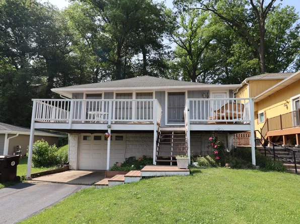 107 Wee Saw Trl, Valparaiso, IN 46383