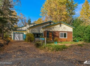 11200 Lillian Ln, Anchorage, AK 99515
