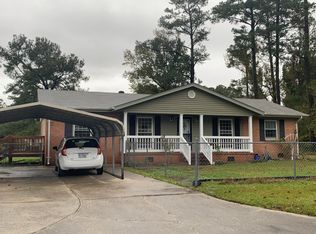 208 Pineview Rd, Jacksonville, NC 28546