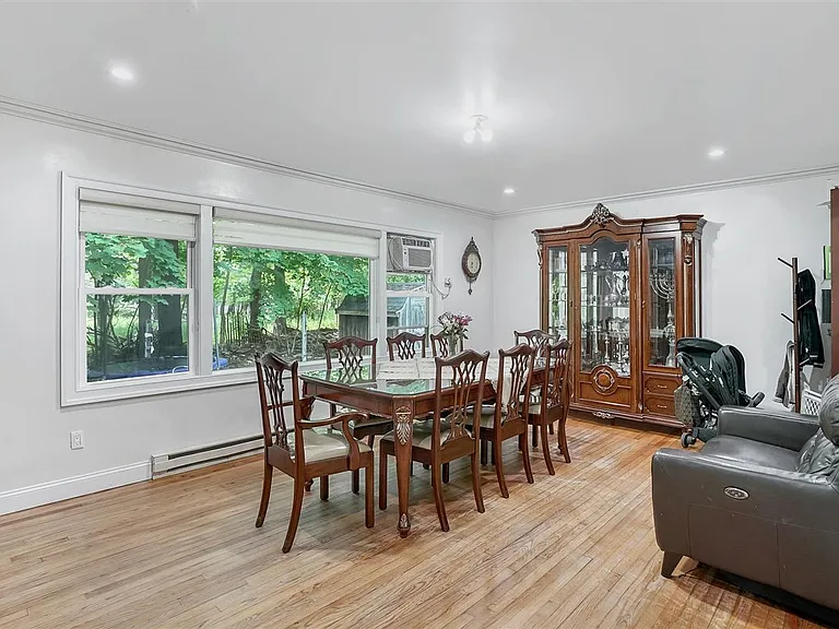 21 Nelshore Dr — Photo 11