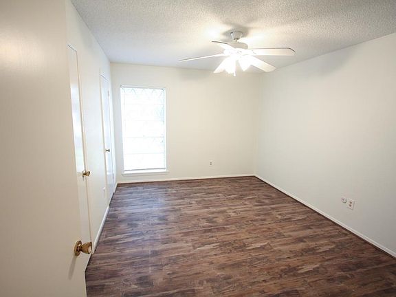 5th image of 121 E 12th St APT 1