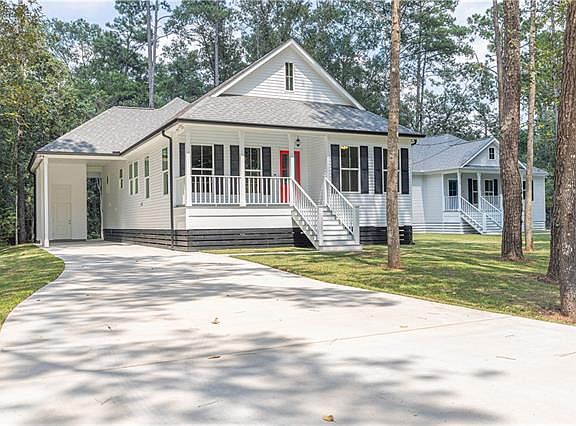 2nd image of 15439 Tchefuncte Dr